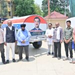 राज्यसभा सांसद श्री तन्खा ने 9 पानी के टेंकर विभिन्न ग्राम पंचायतों में प्रदान किये