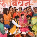 स्नेह, विश्वास और आत्मीयता के पावन पर्व रक्षाबंधन पर लोक निर्माण मंत्री को बहिनों ने बांधा रक्षा सूत्र